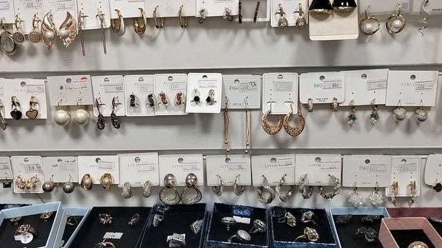 ▌ Блестящие Аксессуары: Яркая Бижутерия, Которая Поднимет Твой Статус . заказ на ватсап +79083191849 смотреть онлайн