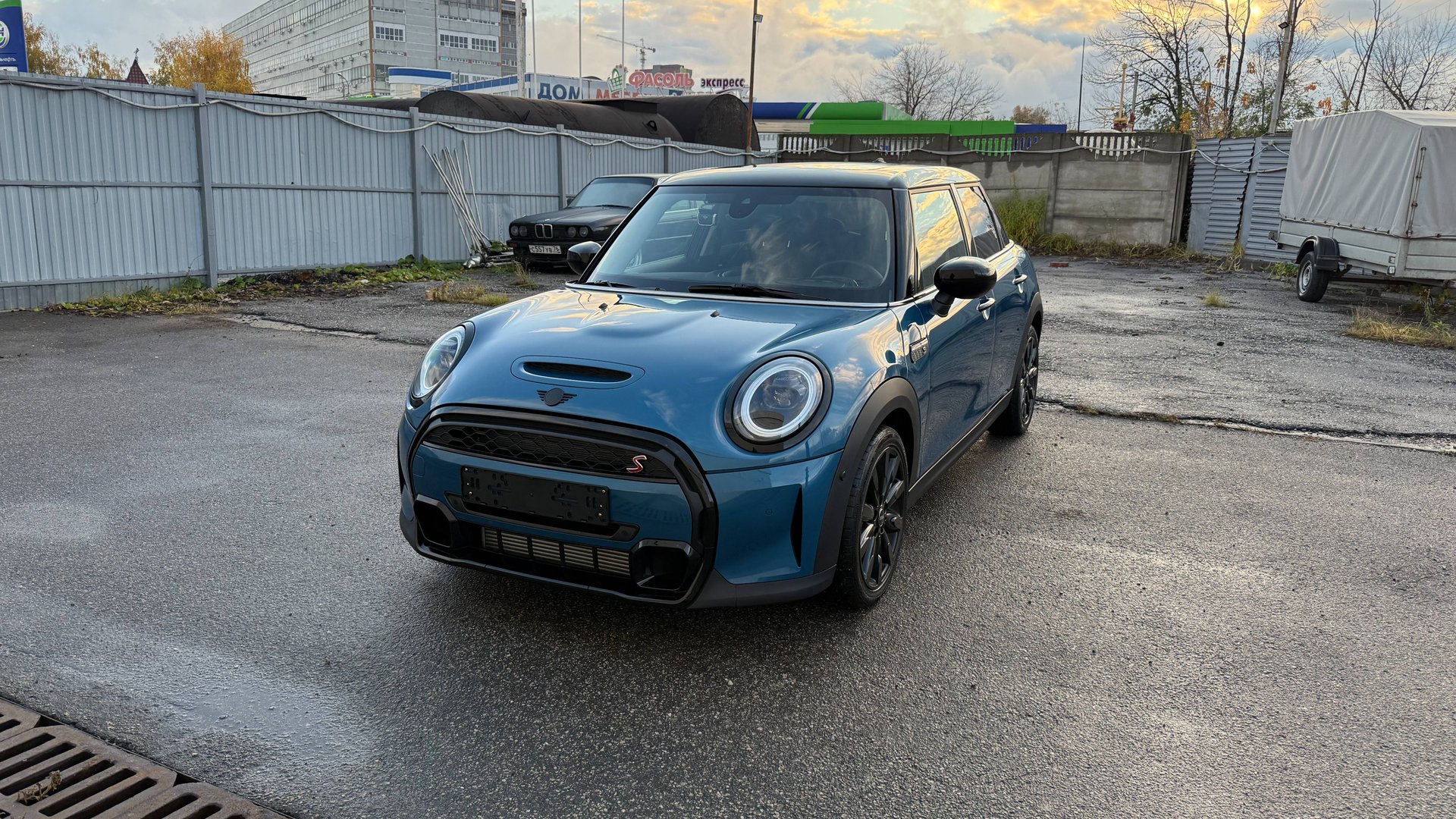 Mini Cooper S 2022 смотреть онлайн
