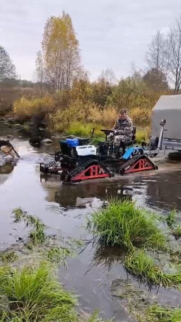 Самодельный вездеход - поставил гусеницы Крутец и теперь легко проезжаю водные преграды смотреть онлайн