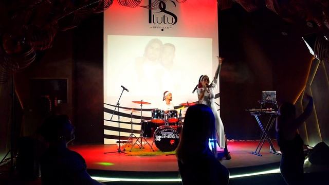 Экспонат (Dj Kaprizz & Dee Drum Show)