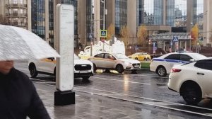 Дождливая симфония Москвы:Чистые пруды/ Звуки и образы/