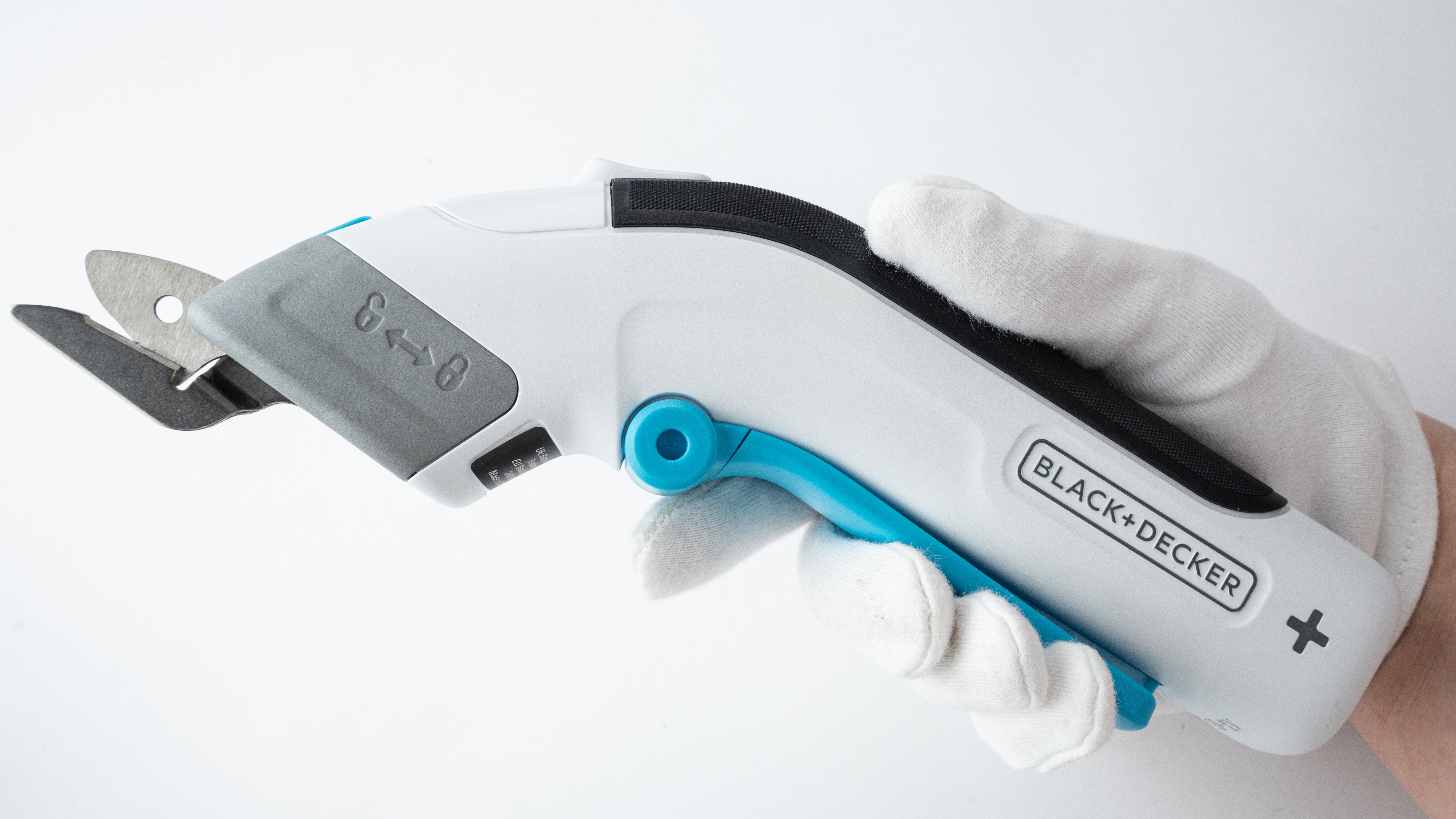 НОЖНИЦЫ BLACK+DECKER BCSC115-XJ