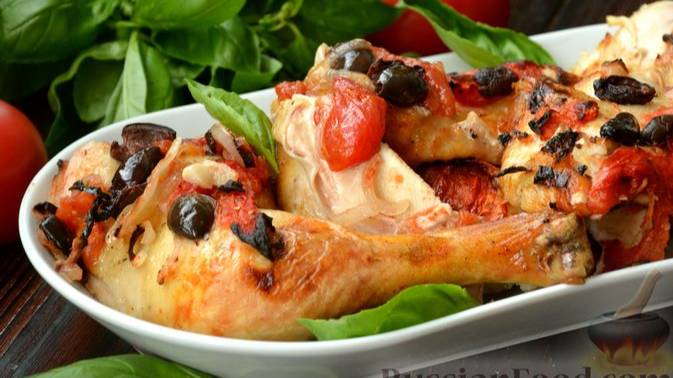 Птица с ароматным настроением. КУРИЦА, ЗАПЕЧЁННАЯ С ПОМИДОРАМИ И МАСЛИНАМИ смотреть онлайн