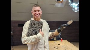 Дмитрий Павлович против зловещих мертвецов . Бионический протез -бензопила!