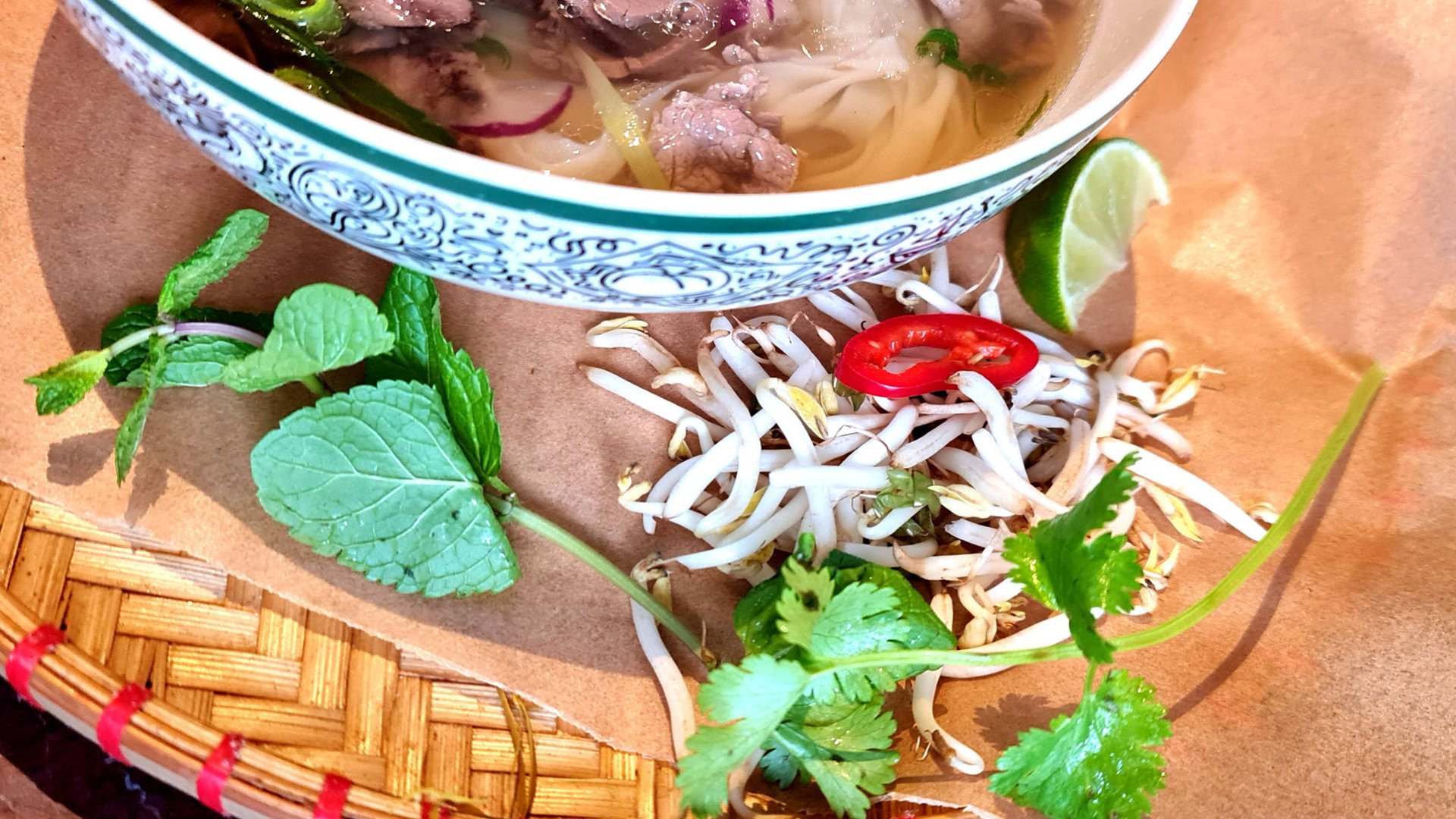 #Кафе #быстрого #питания #вьетнамской #кухни #Фо Бо на #Старом #Арбате в #Москве #Мой #отзыв смотреть онлайн