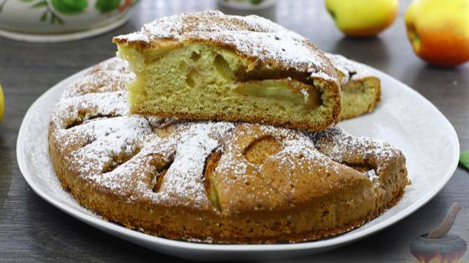 Осенью обязателен. ЯБЛОЧНЫЙ ПИРОГ НА МОЛОКЕ смотреть онлайн