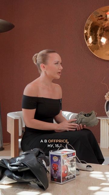 Крутые ADIDAS с огромной СКИДКОЙ / Послушай Петра смотреть онлайн