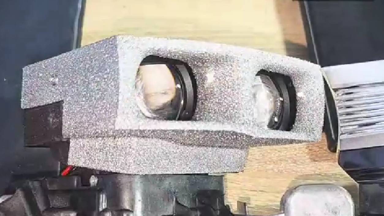 Range Rover Velar модернизация света фар. Неожиданное решение для улучшения света! смотреть онлайн