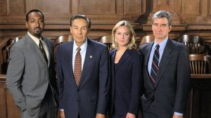 Сериал Закон и Порядок - 12 сезон 22 серия / Law & Order