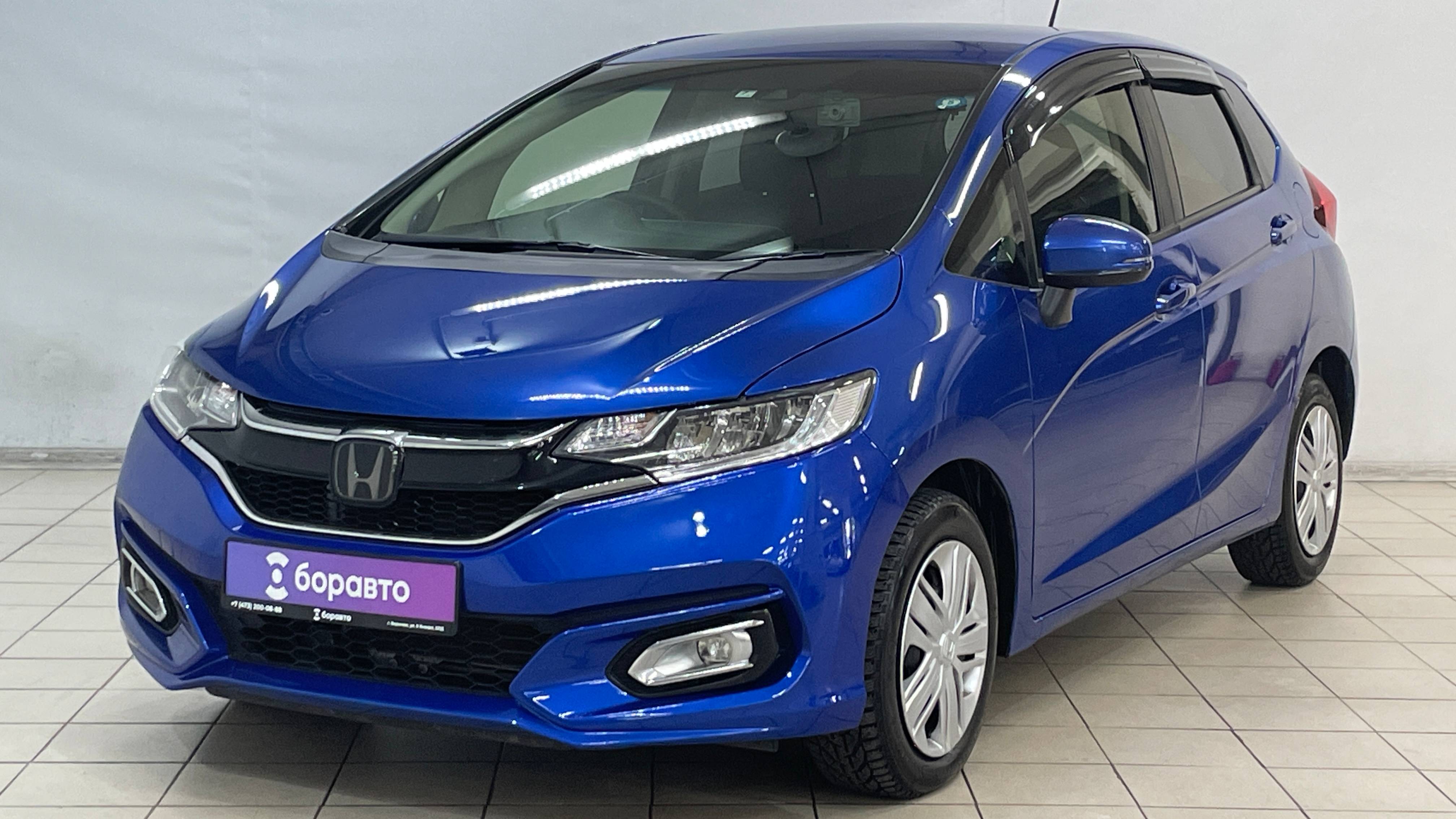 HONDA FIT смотреть онлайн