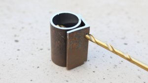 Гениально ПРОСТО! Как сделать идеальный ЗАЖИМ для сверления труб за 10 минут