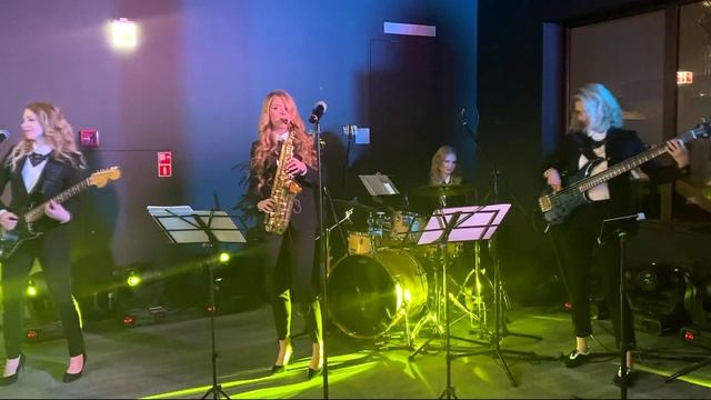Женский джаз бэнд Москва. Инструментальная музыка без вокала смотреть онлайн