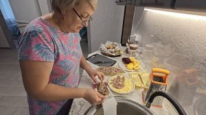 Заготовки сменяют друг друга. Просто жизнь