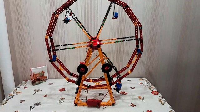 Fischertechnik чертово колесо