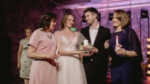 Трогательное завершение вечеринки. Зажжение домашнего очага, эмоции в конце свадьбы