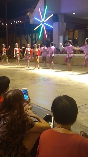 Тайский танец...