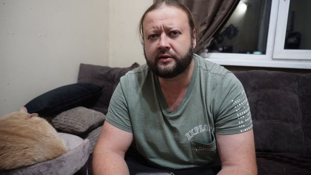 Про нашу скучную жизнь в деревне ПОДВАЛ ИЛЬИЧА и сонное кошачье царство ВЛОГ чтение комментариев смотреть онлайн