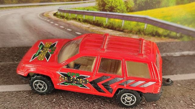 JEEP CHEROKEE смотреть онлайн