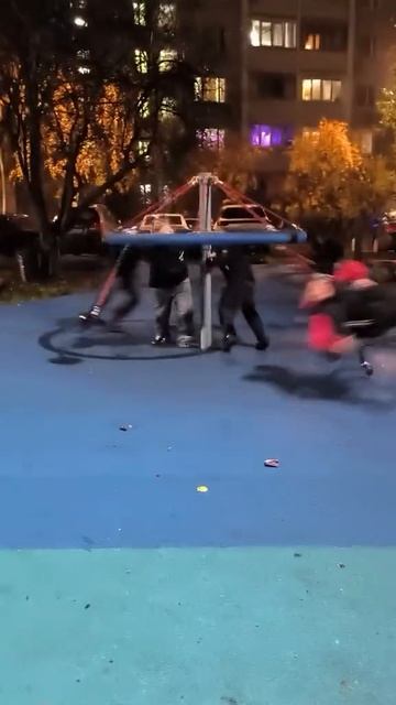 Идиотос 80+. Когда отключили интернет.