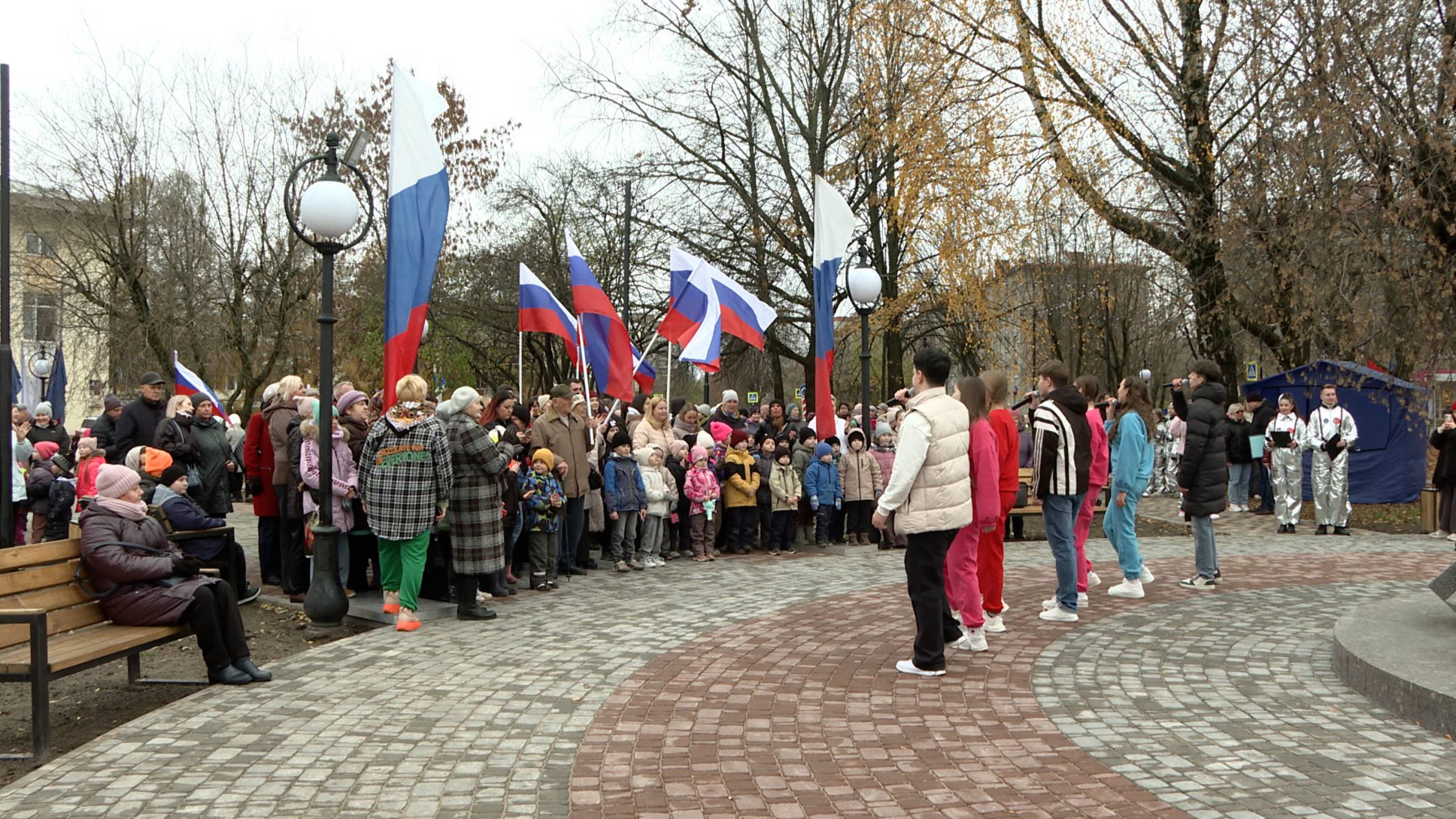 Открытие сквера у ДК «Строитель» смотреть онлайн
