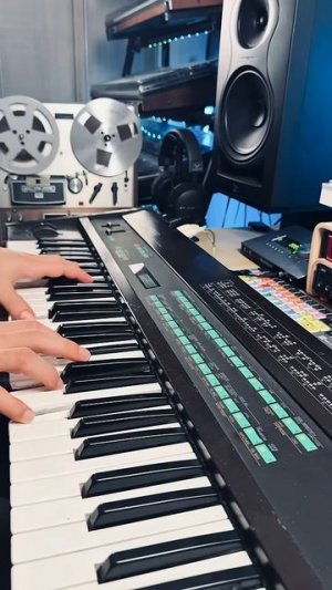 Yamaha DX7 / Starship - Sara