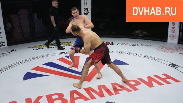 Турнир по ММА состоялся в Комсомольске после большого перерыва смотреть онлайн