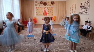 ТАНЕЦ КАПЕЛЕК. Осенний праздник в детском саду.