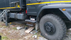 УРАЛ НЕКСТ 6×6 снимаю раздатку.