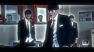 Эдит на Ким и гём (сериал 1 герой старшей школы)