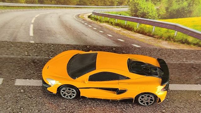 MCLAREN 600 LT смотреть онлайн