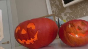 Всех с Хэллоуином! Какой твой праздник самый любимый? Подпишись🎃👻💀