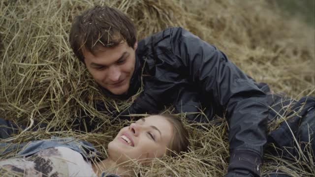 ПРЕСТУПЛЕНИЕ ПО НАСЛЕДСТВУ - 2 серия смотреть онлайн