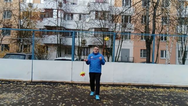 Упражнения с мячами для фитнеса на верёвке (4)