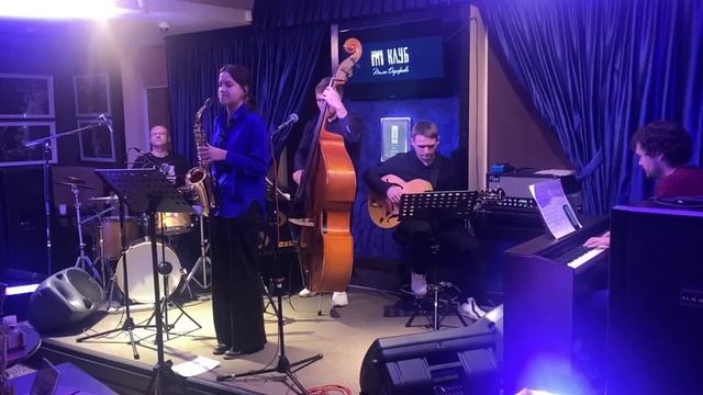 Черняева Владислава“Yardbird suite”Parker смотреть онлайн