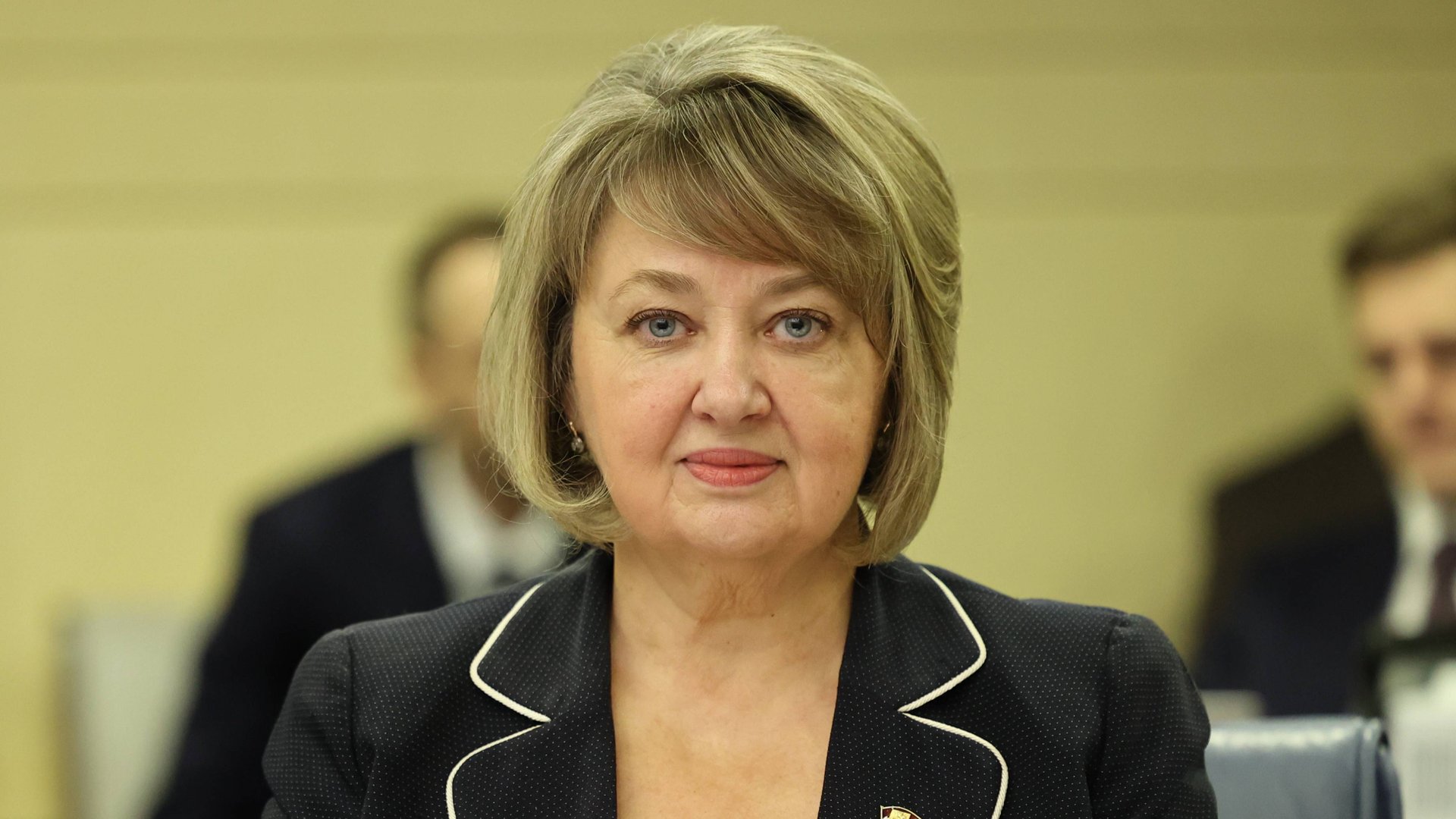 01.11.2025. Елена Ямщикова: Наша фракция поддержала предложенный Правительством Москвы бюджет смотреть онлайн