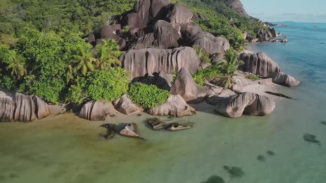 Чудеснейшие места и музыка для релакса смотреть онлайн