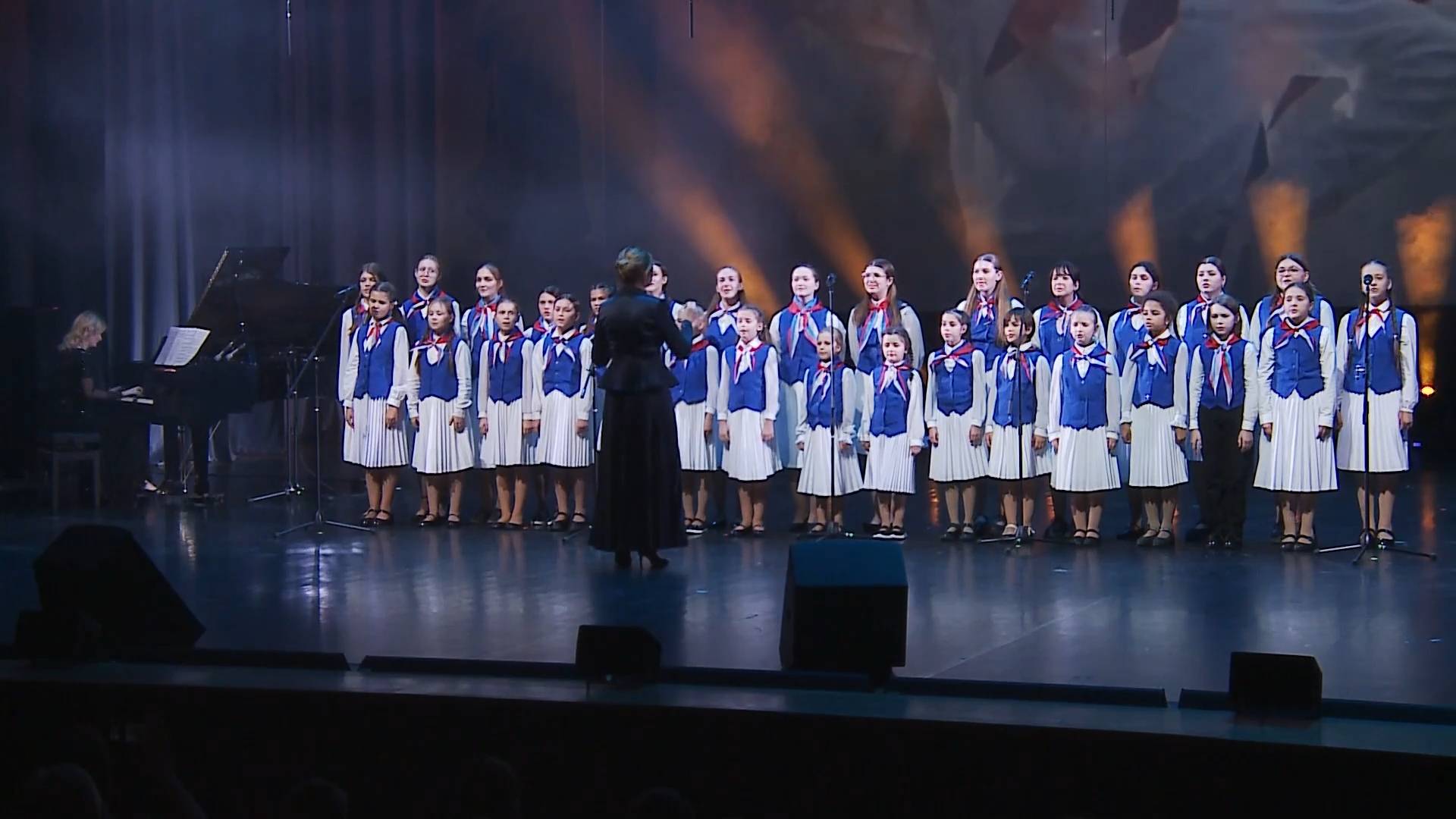 Сюита из песен В.С. Локтева, Камерный хор Ансамбля имени Локтева. Suite of songs by V.S. Loktev. смотреть онлайн
