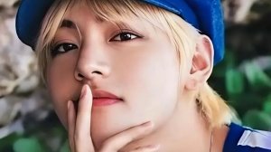 "Тэхён: Магия молчания✨ — Как один кадр изменил рынок!"