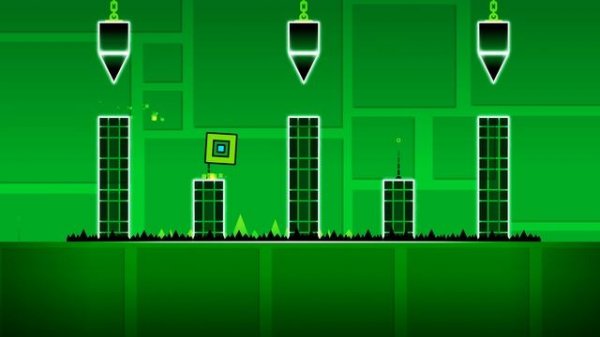 Играю в GD (4 и 7 уровень)