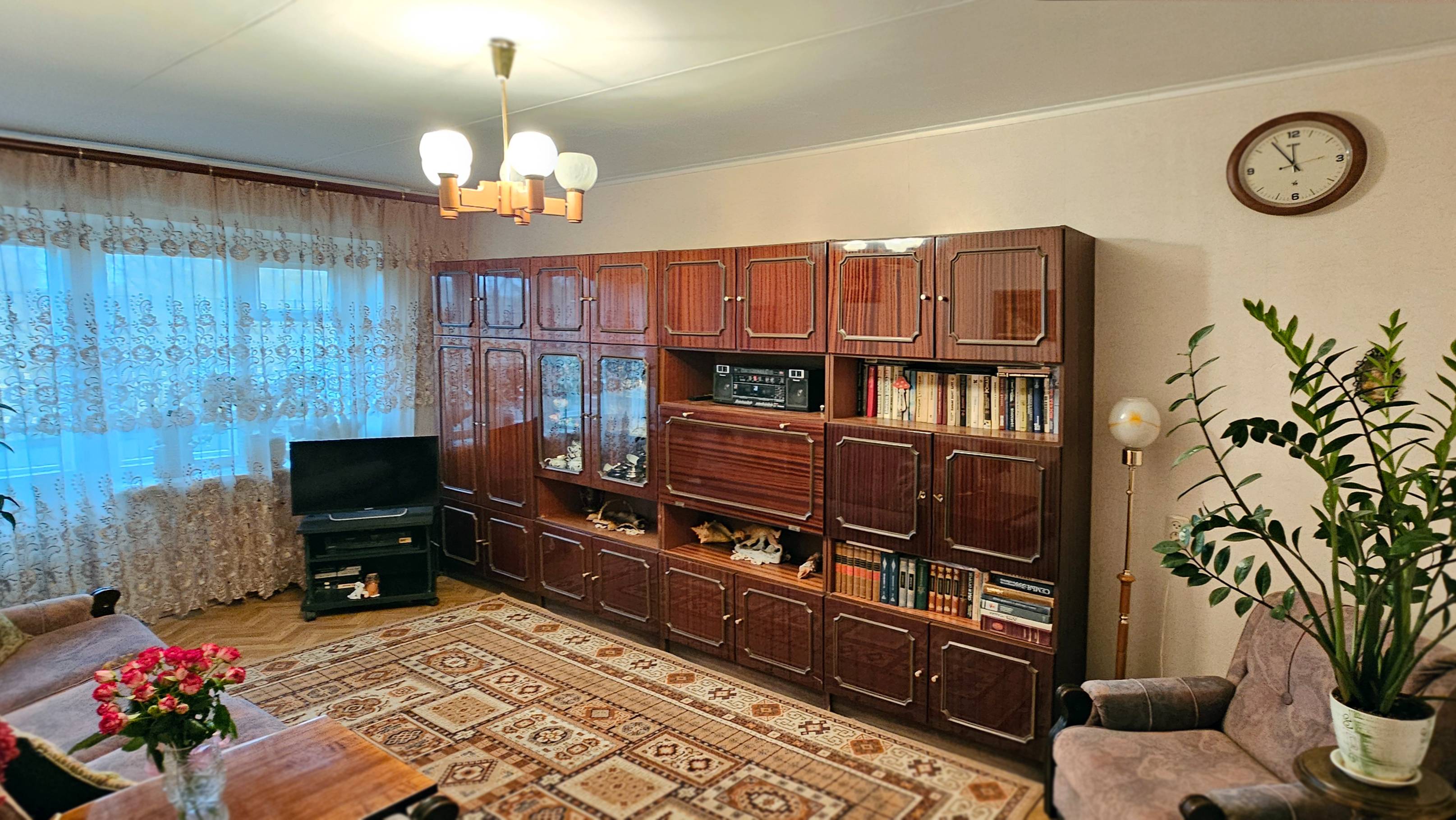 Ваша идеальная квартира для комфортной и уютной жизни в самом центре города Щекино.