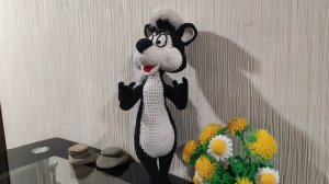 Скунс Пепе ле Пью, ч.6. Skunk Pepe le Pew, р.6. Amigurumi. Crochet.  Вязать игрушки, амигуруми.