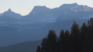 Ергаки Горнолыжная база Снежная Мотопараплан