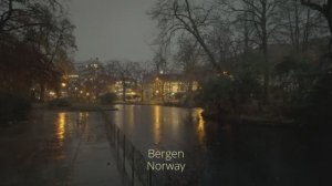 Проливной дождь в Бергене | Атмосферная пешеходная экскурсия в формате 4k