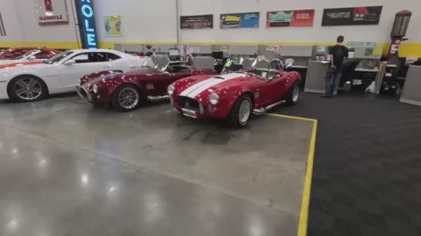 Уникальная выставка продажа классических автомобилей "Unique Classic Cars" 2025