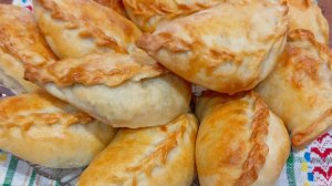 Татарские пирожки бэккен с тыквой на заварном тесте. Это очень вкусно.