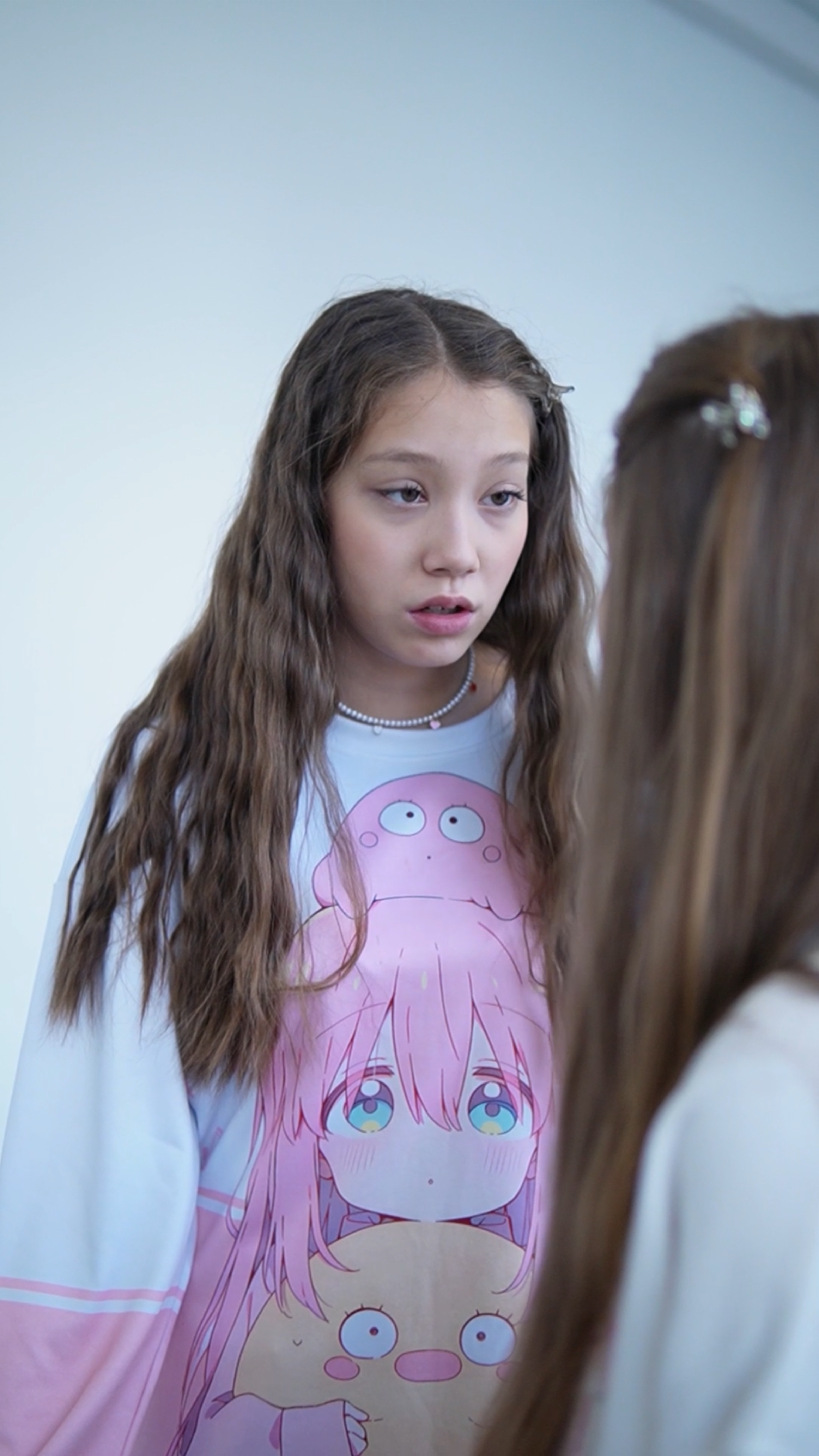 Любой труд надо уважать, согласны? смотреть онлайн