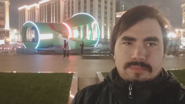 Я увидел огромный рупор RT на Манежной площади в Москве! | Ер.Влог – выпуск 6