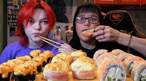 Мукбанг | Роллы и Суши 🍣, Спринг Ролл с Лососем | Обжор Асмр