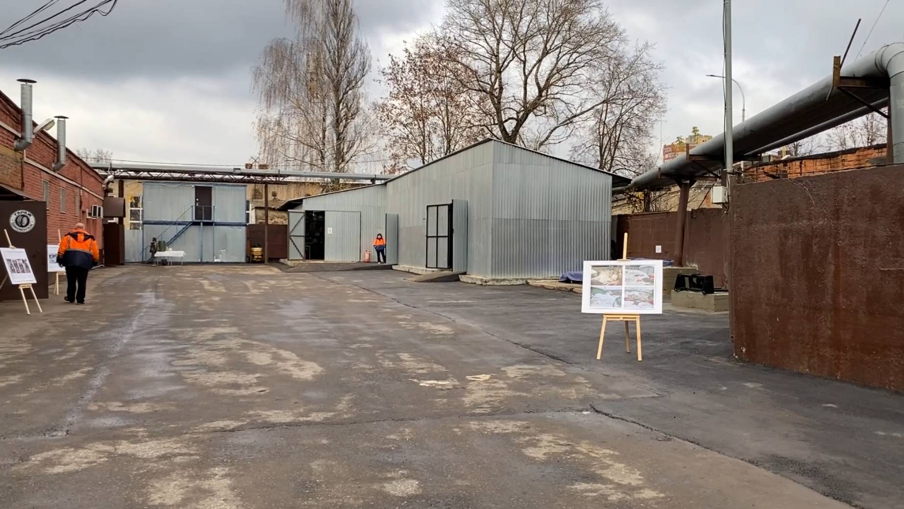 Максим Красноцветов посетил базу Пушкинского городского хозяйства смотреть онлайн