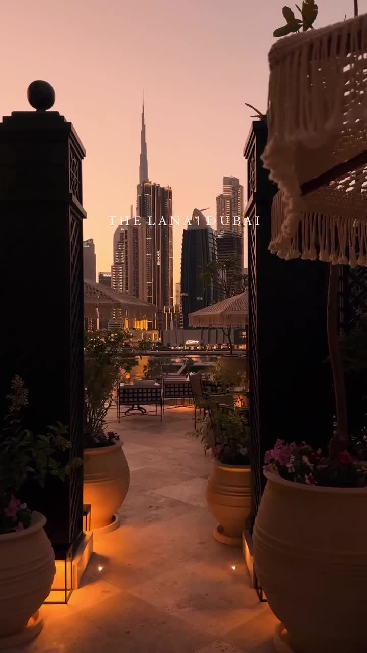 Встречайте удивительный Лана — место, где просыпаешься над сияющим Дубаем и наслаждаешься закатам... смотреть онлайн